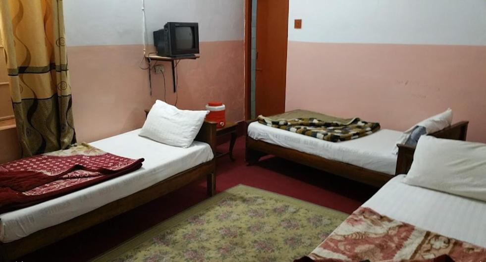 Palm Valley Hotel Sukkur Екстериор снимка